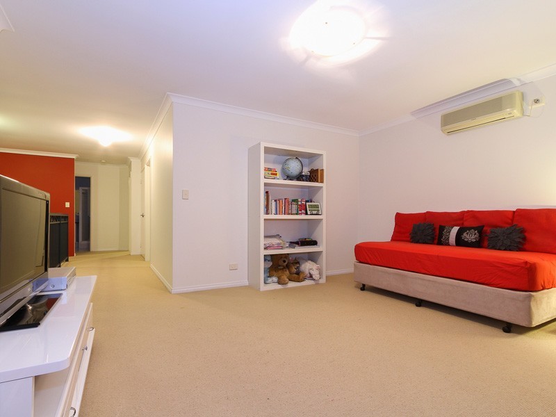 20a Searle Road, Ardross WA 6153