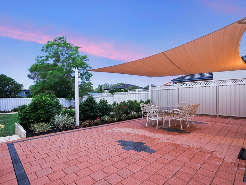 20a Searle Road, Ardross WA 6153