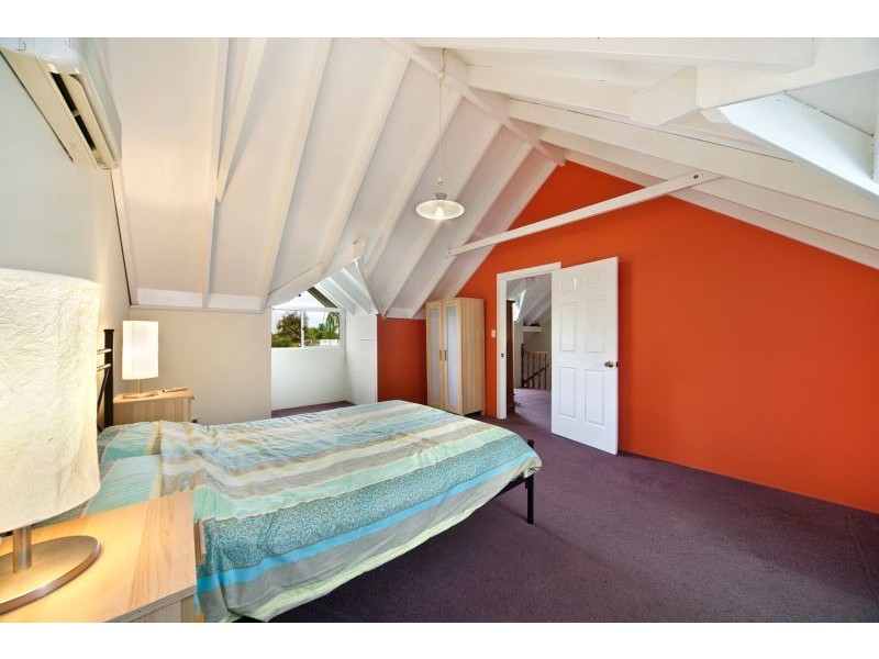 28 Darnell Avenue, Mount Pleasant WA 6153