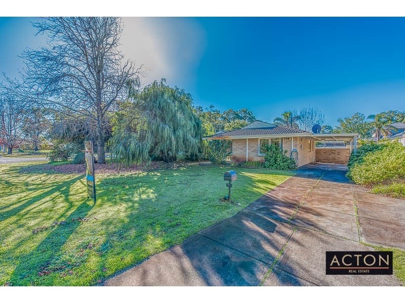 2 Copperwaite Road, Kardinya WA 6163