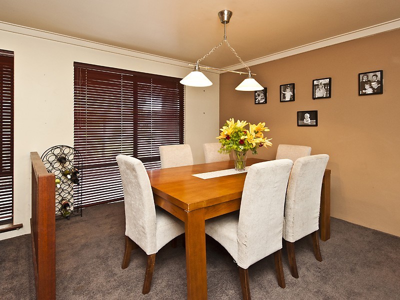 18 Congdon Way, Booragoon WA 6154