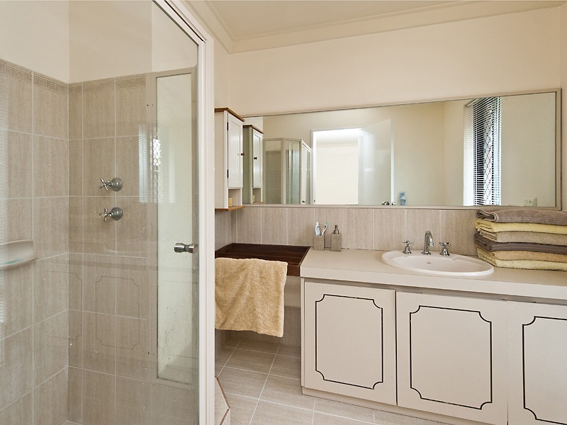 18 Congdon Way, Booragoon WA 6154