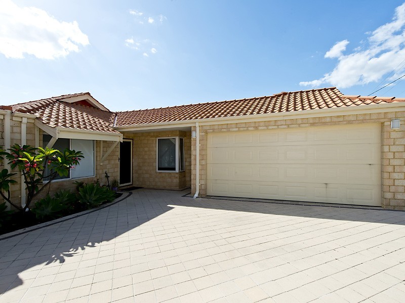 93a Gilbertson Road, Kardinya WA 6163