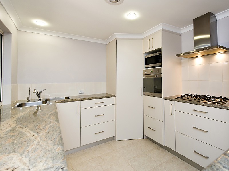 93a Gilbertson Road, Kardinya WA 6163