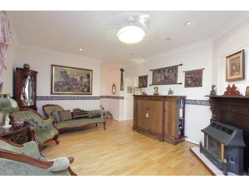 8 Matheson Road, Applecross WA 6153