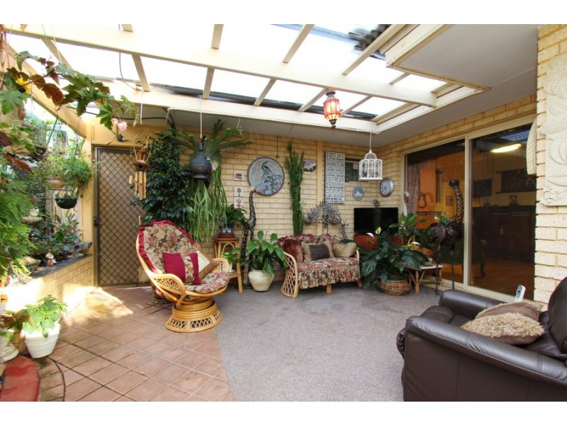 8 Matheson Road, Applecross WA 6153