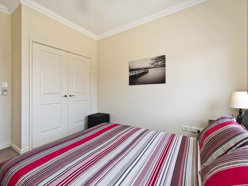 12 McCallum Crescent, Ardross WA 6153