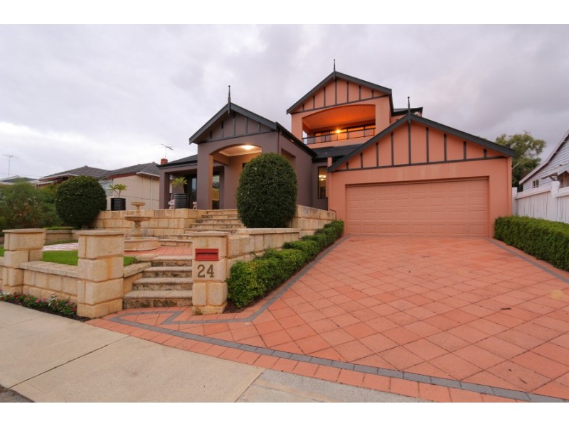 24 Chester St, South Fremantle WA 6162