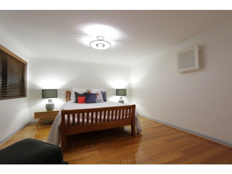 24 Chester St, South Fremantle WA 6162