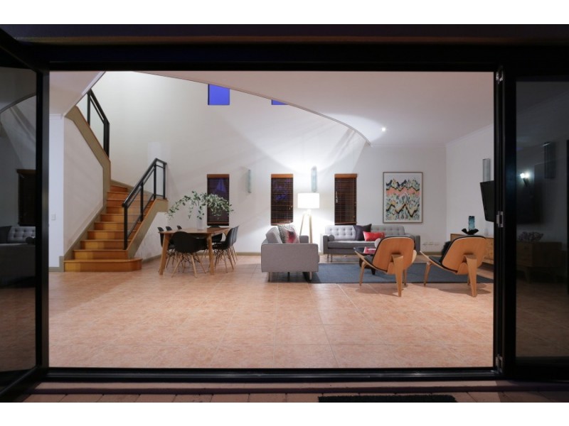 24 Chester St, South Fremantle WA 6162