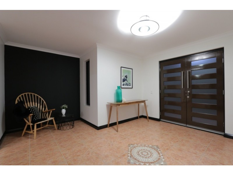 24 Chester St, South Fremantle WA 6162
