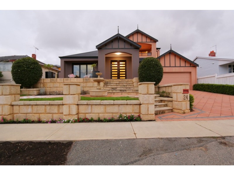 24 Chester St, South Fremantle WA 6162