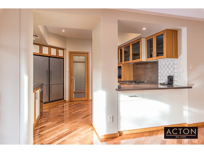 19a Troy Street, Applecross WA 6153