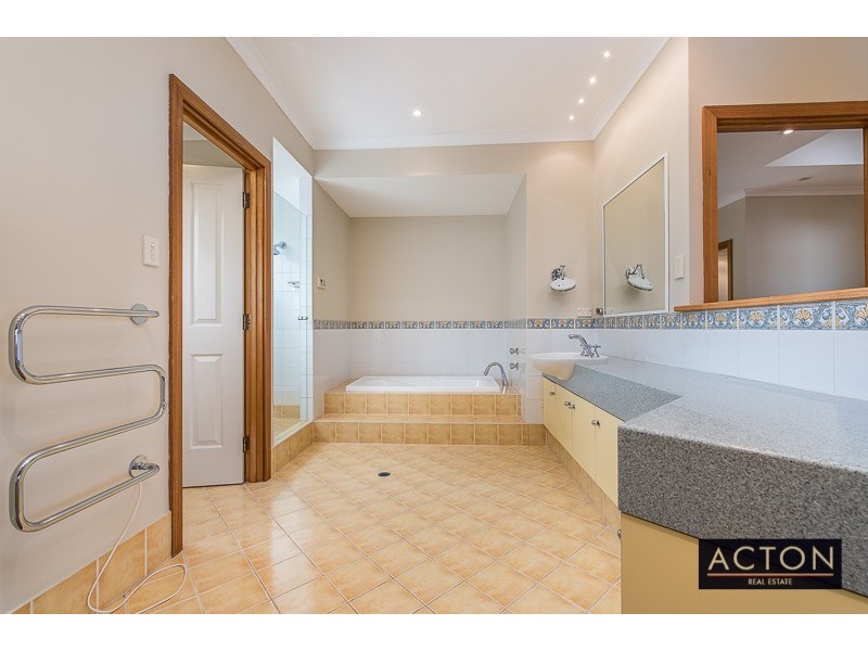 19a Troy Street, Applecross WA 6153