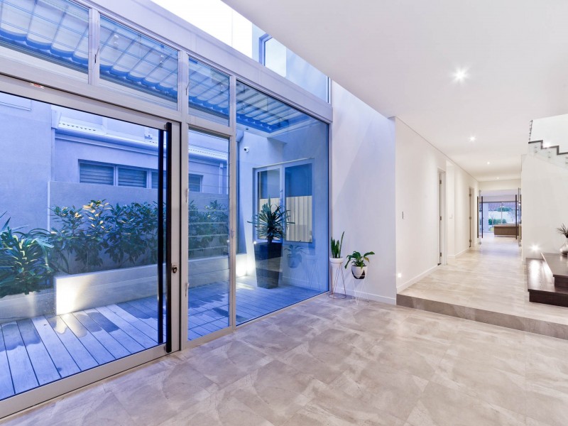 52B Tain Street, Applecross WA 6153