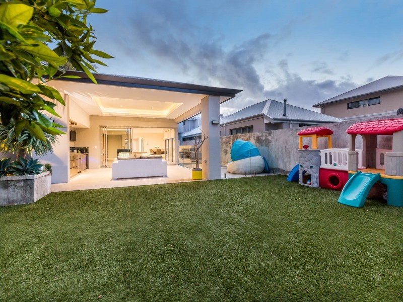 52B Tain Street, Applecross WA 6153
