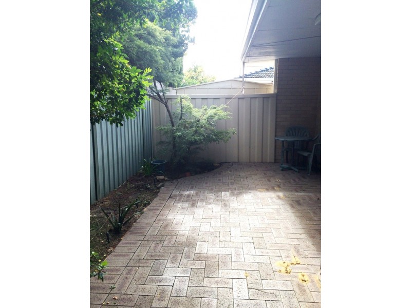 33 Drew Road, Ardross WA 6153