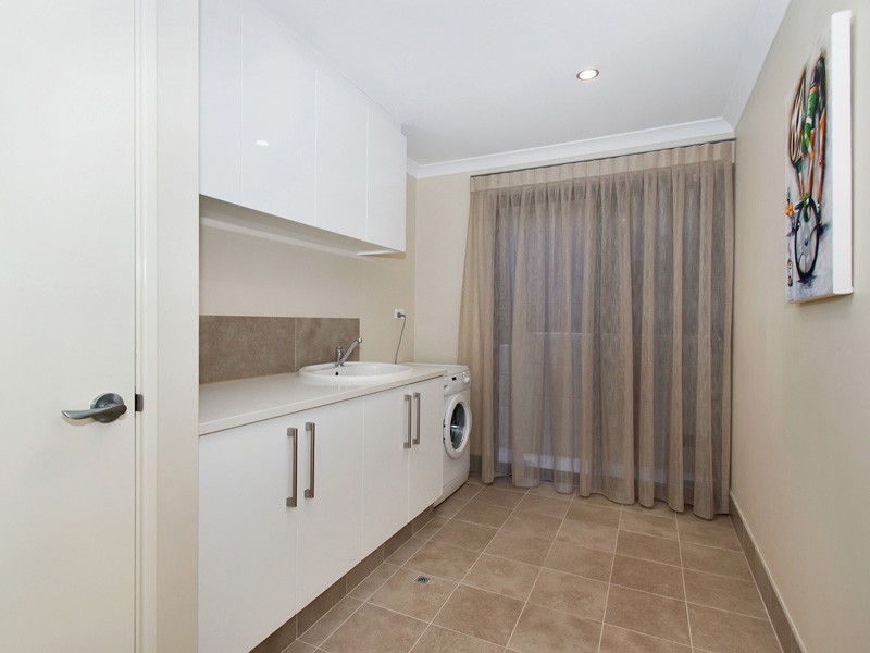 1C Hallin Court, Ardross WA 6153