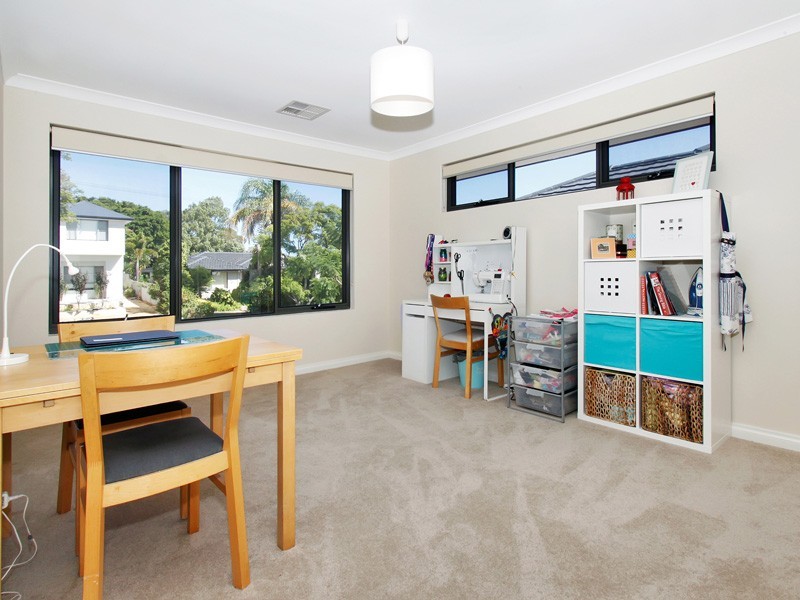 1C Hallin Court, Ardross WA 6153