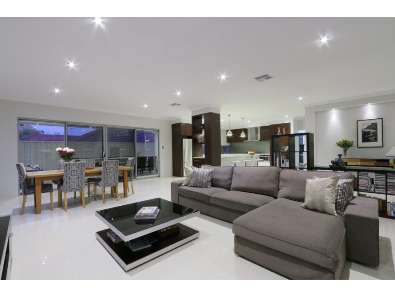 22B Searle Rd, Ardross WA 6153