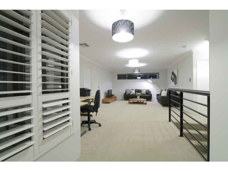 22B Searle Rd, Ardross WA 6153
