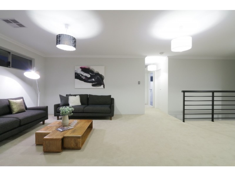 22B Searle Rd, Ardross WA 6153
