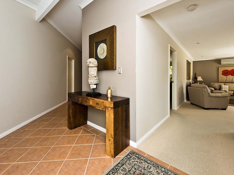 14a Sergeant Rd, Melville WA 6156