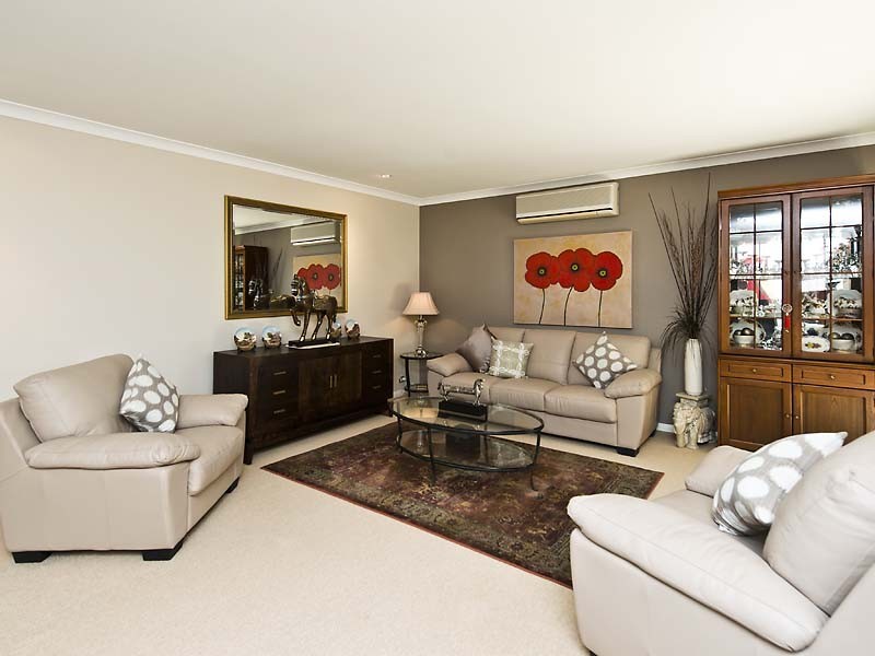 14a Sergeant Rd, Melville WA 6156