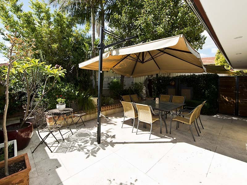 14a Sergeant Rd, Melville WA 6156