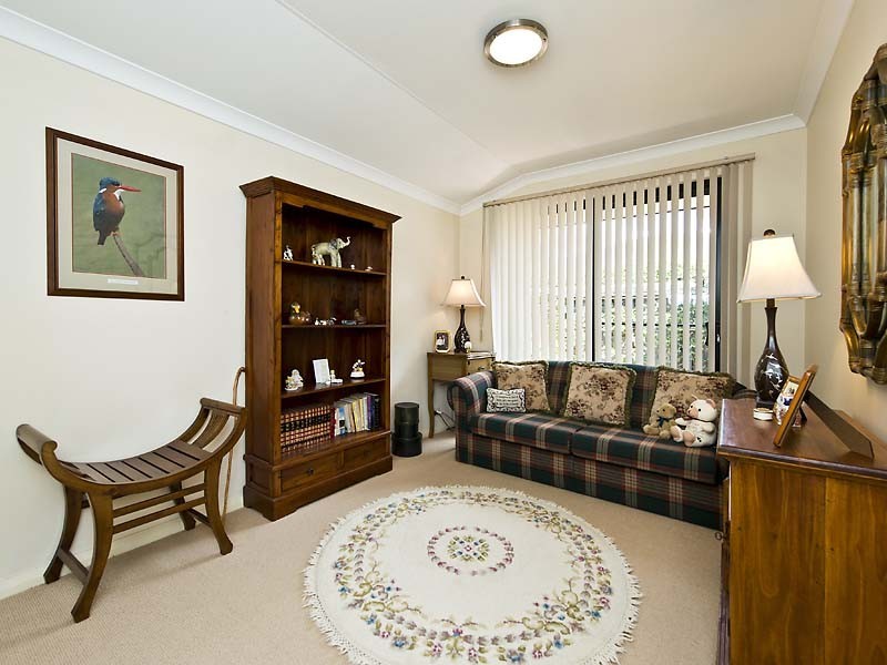 14a Sergeant Rd, Melville WA 6156