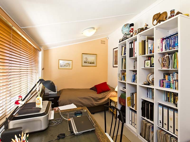 21 Raymond Street, Mount Pleasant WA 6153