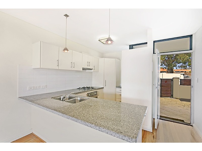 1/446 Canning Highway, Attadale WA 6156