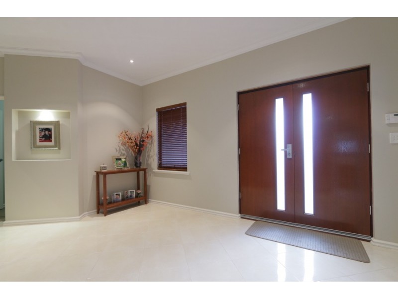 38A Joiner St, Melville WA 6156