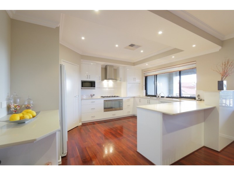 38A Joiner St, Melville WA 6156