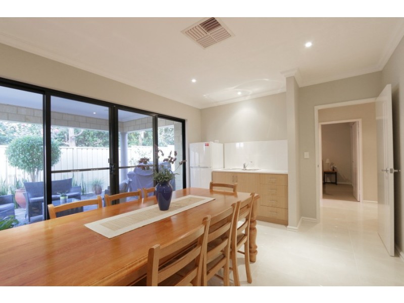 38A Joiner St, Melville WA 6156