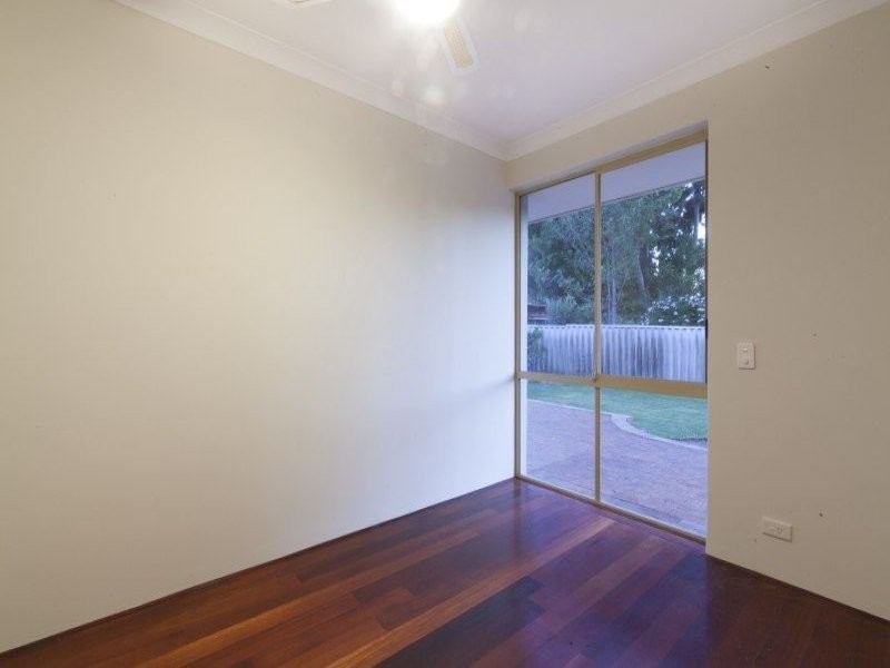 42 Bibra Drive, Bibra Lake WA 6163