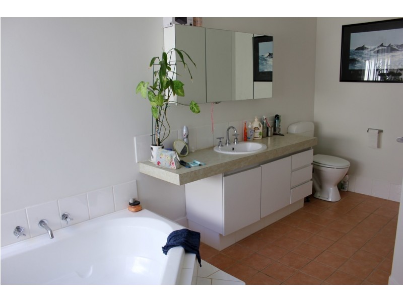 21 Alison Road, Attadale WA 6156