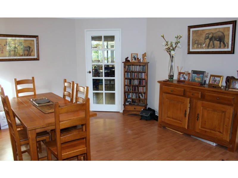 21 Alison Road, Attadale WA 6156