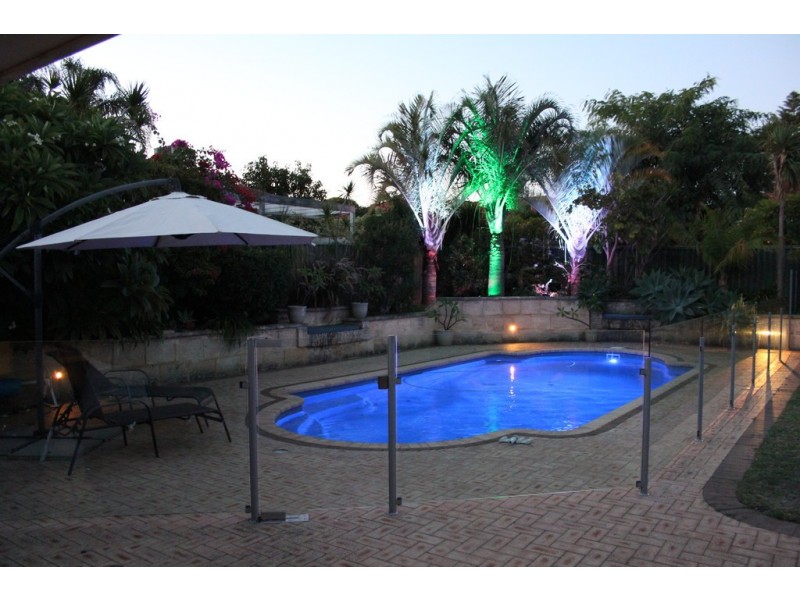 21 Alison Road, Attadale WA 6156