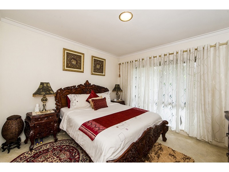 19 Earlston Way, Booragoon WA 6154