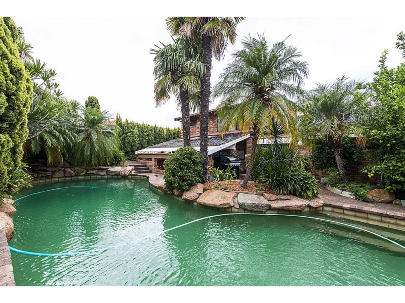 19 Earlston Way, Booragoon WA 6154