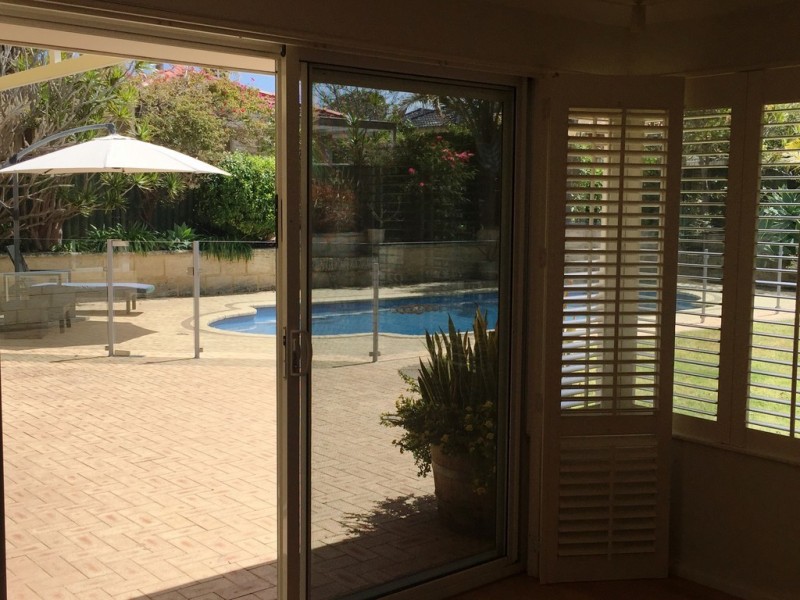 21 Alison Road, Attadale WA 6156