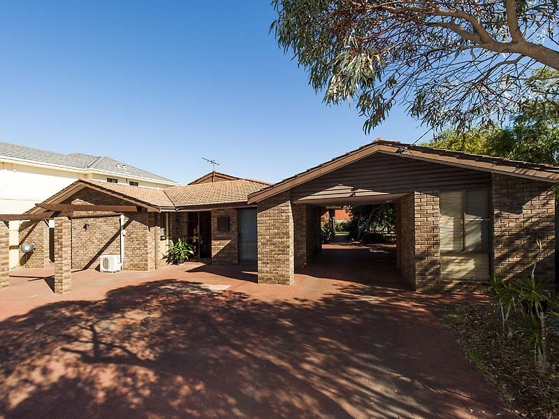167 Riseley Street, Booragoon WA 6154