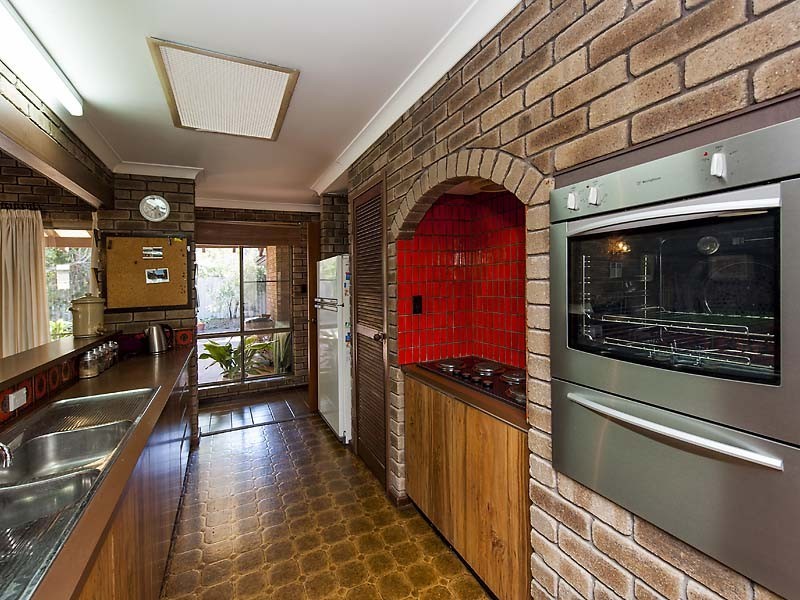 167 Riseley Street, Booragoon WA 6154