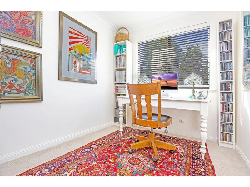 9/9 Luffingham Street, Melville WA 6156