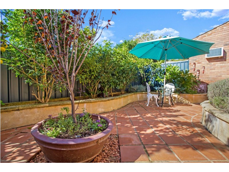 9/9 Luffingham Street, Melville WA 6156