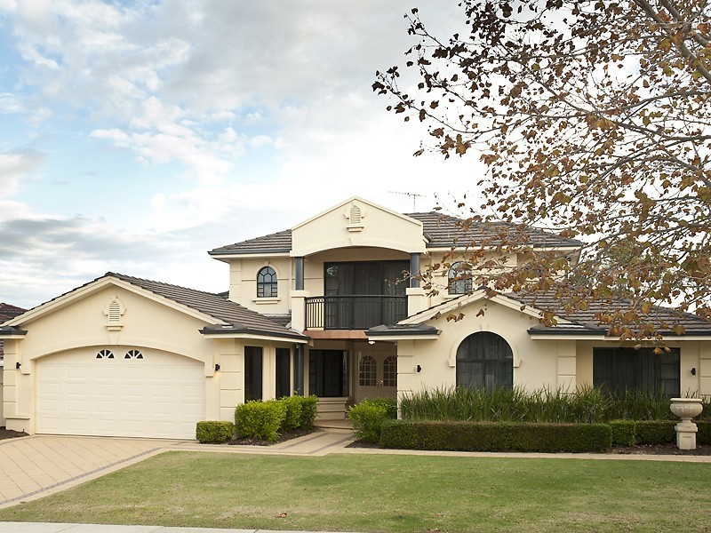 60 Glen Iris Drive, Jandakot WA 6164