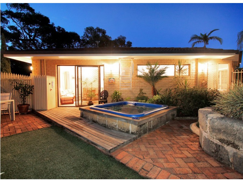 15a The Promenade, Mount Pleasant WA 6153