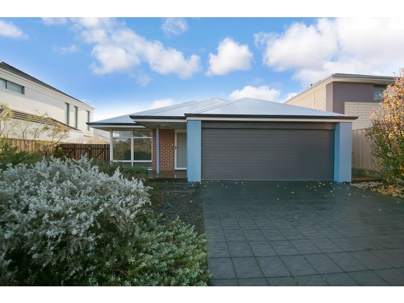 8 Lautour Street, South Guildford WA 6055