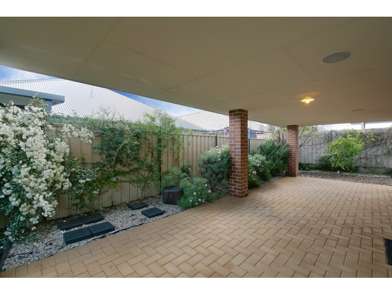 8 Lautour Street, South Guildford WA 6055